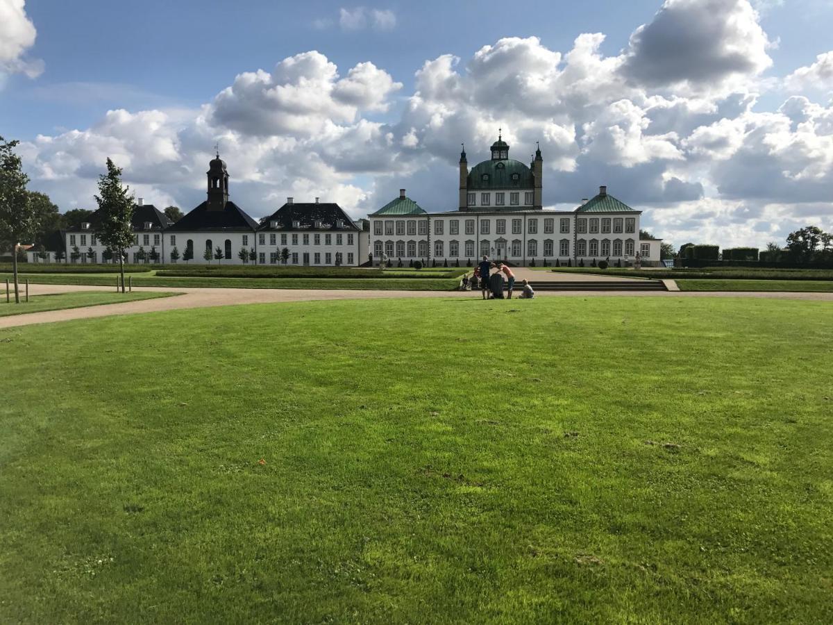 Julieanehab Hotel Fredensborg Exterior photo